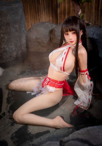 泌尿科女医生四中字
