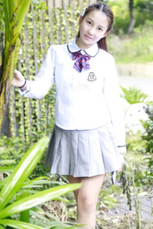 摘花freexxx第一次hd