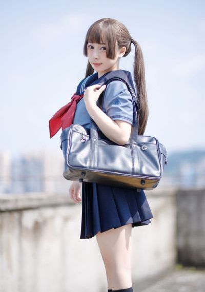 欧美第一页在线观看